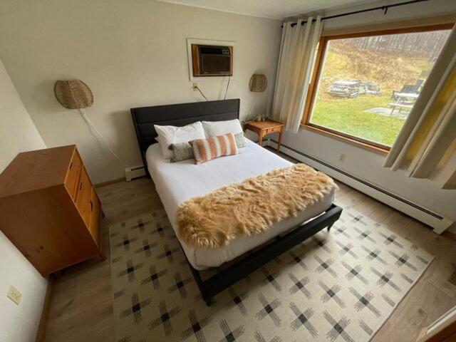 Berkshire Valley Inn North Hancock Bagian luar foto